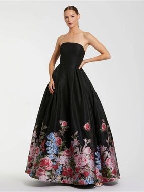 NWT Mac Duggal Black Strapless Floral Brocade Ballgown